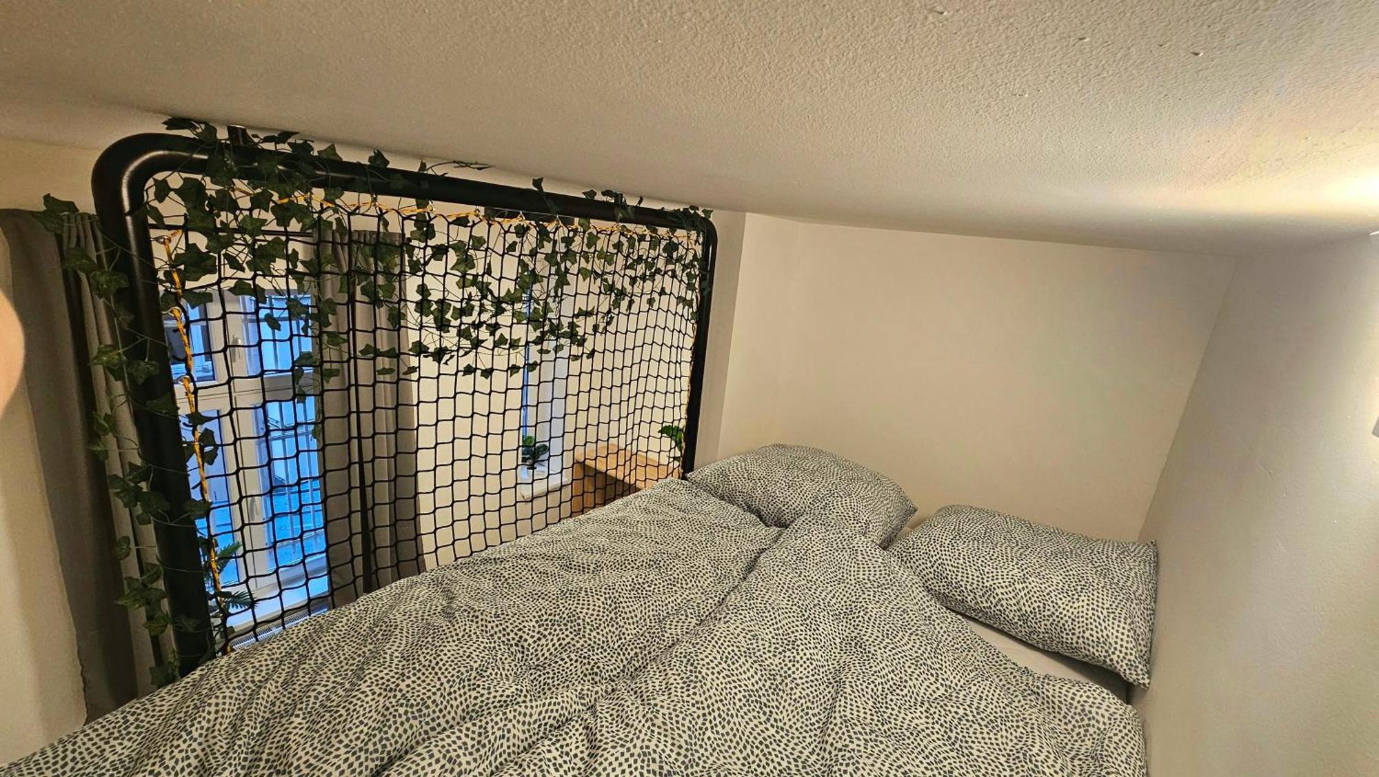 Apartman Maxmilian**** S Parkovanim Zdarma كارلوفي فاري المظهر الخارجي الصورة